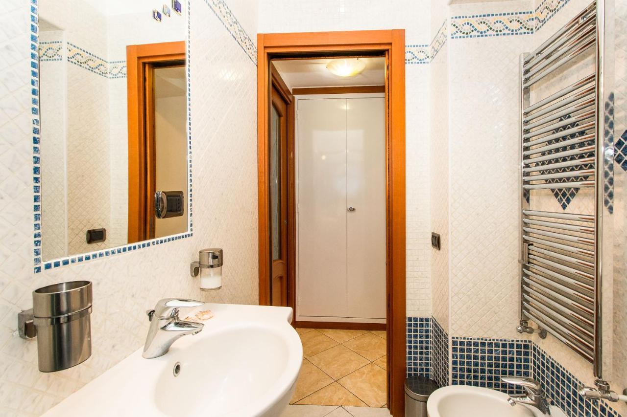 Piazza Bengasi Cozy Apartment Turim Exterior foto